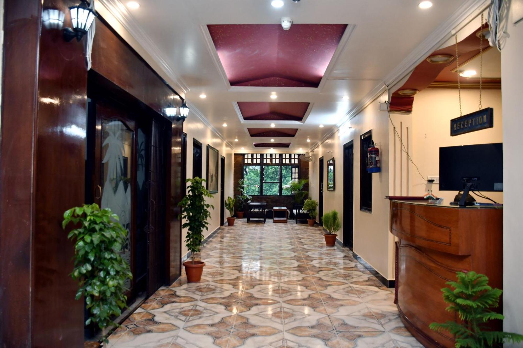 Hotel Riz Varanasi Exterior foto
