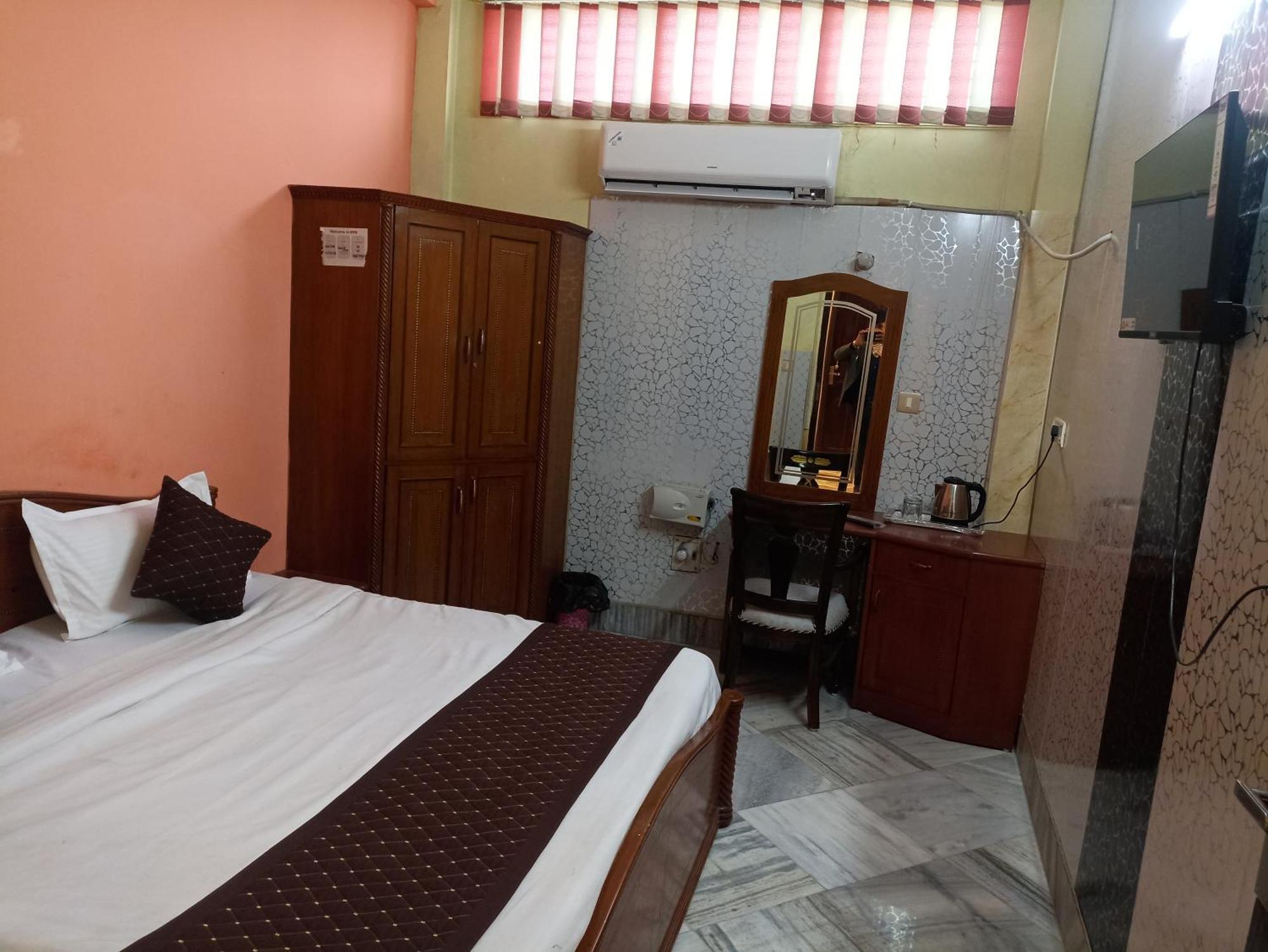 Hotel Riz Varanasi Exterior foto