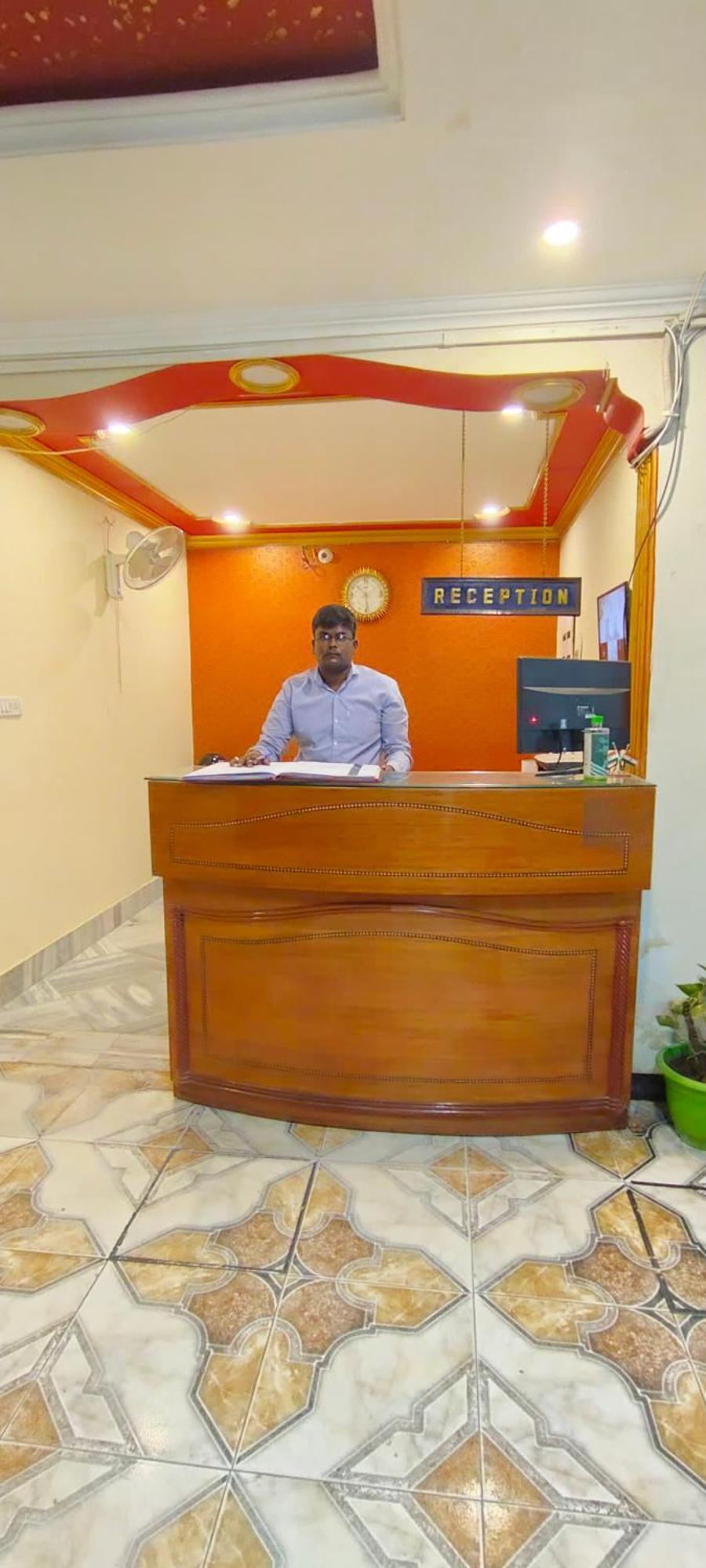 Hotel Riz Varanasi Exterior foto